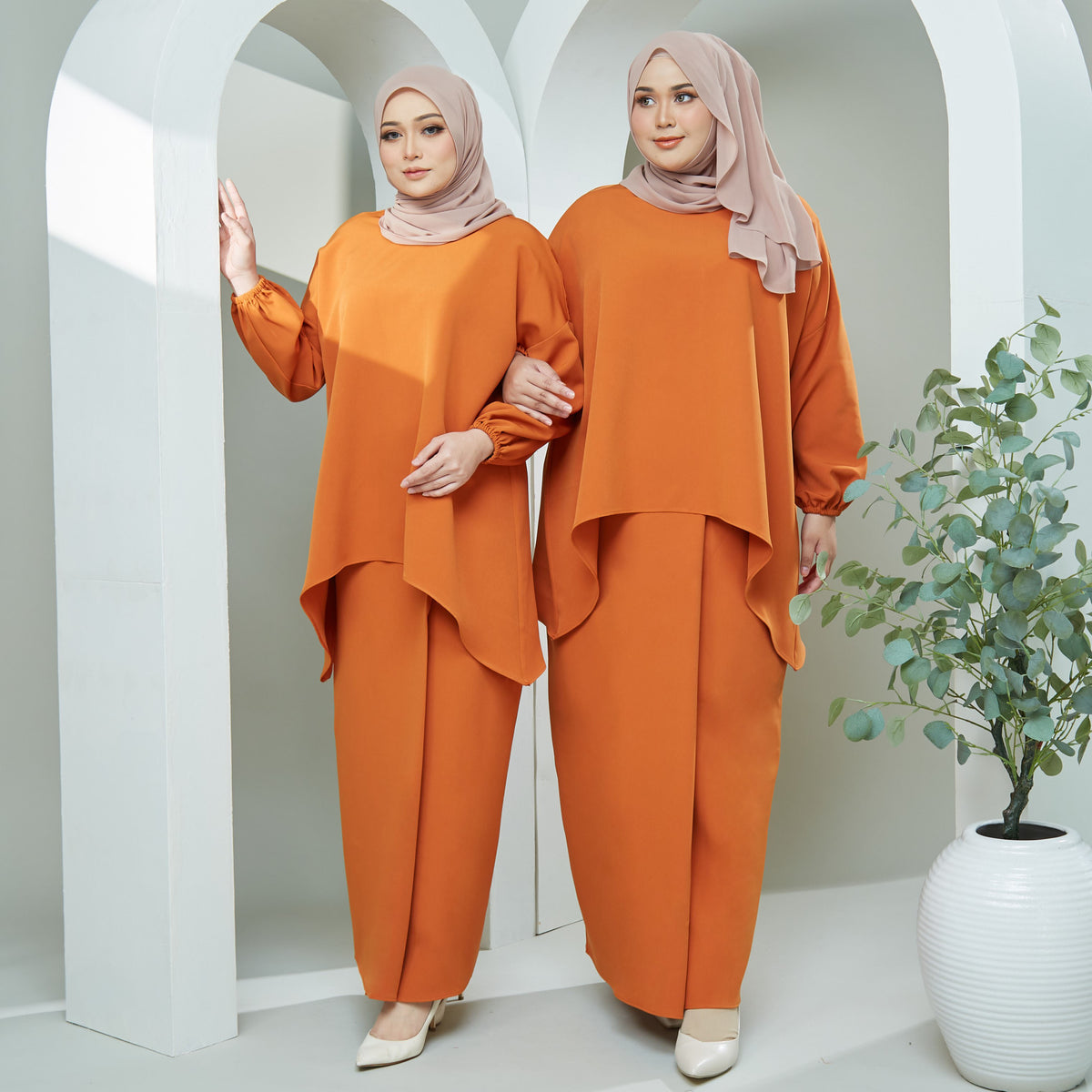 Baju Kurung Lace Latifah – Burnt Orange –