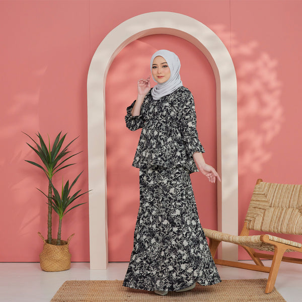 Anna Aline Kurung Set