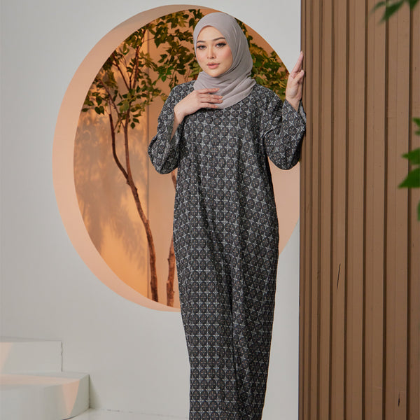 Saffron Pleated Kaftan