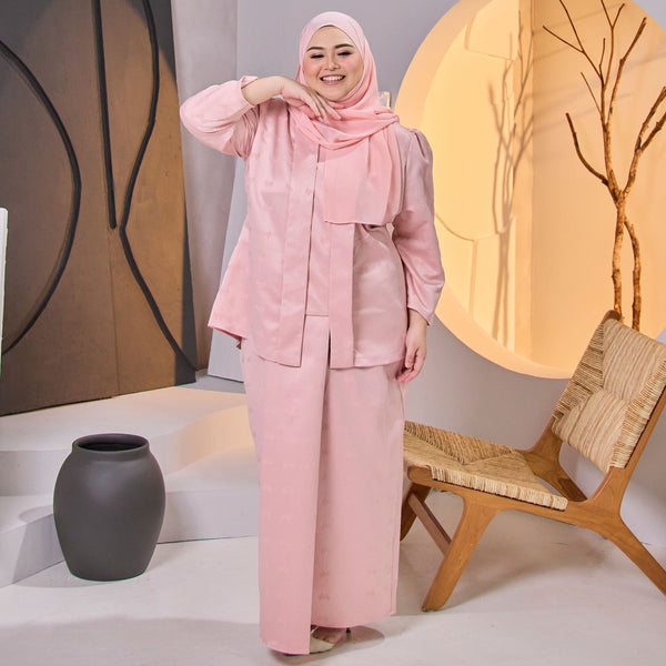 Randa Pleated Kurung Set - Pink Brocade