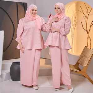 Qamar Pleated Kurung Set  - Pink Brocade