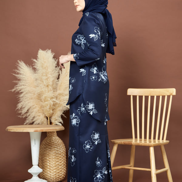 Wafaa Kurung Set