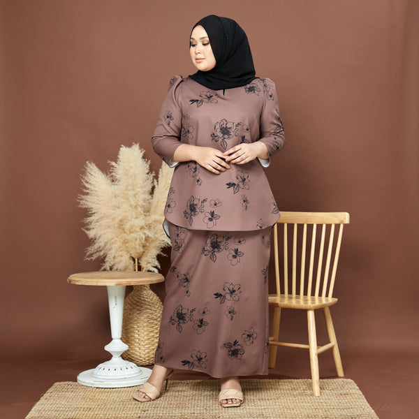 Wafaa Kurung Set