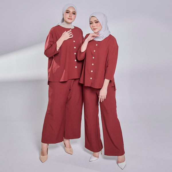 Danni Blouse 3.0 - Maroon