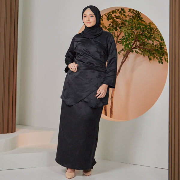 Akasia brocade Tapered Kurung Set