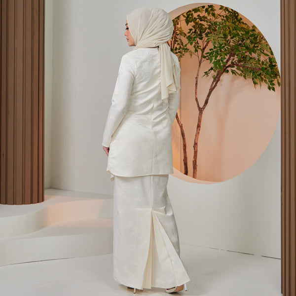 Akasia brocade Tapered Kurung Set
