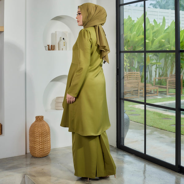 Eldar Tunic Tapered Kurung Set - Olive