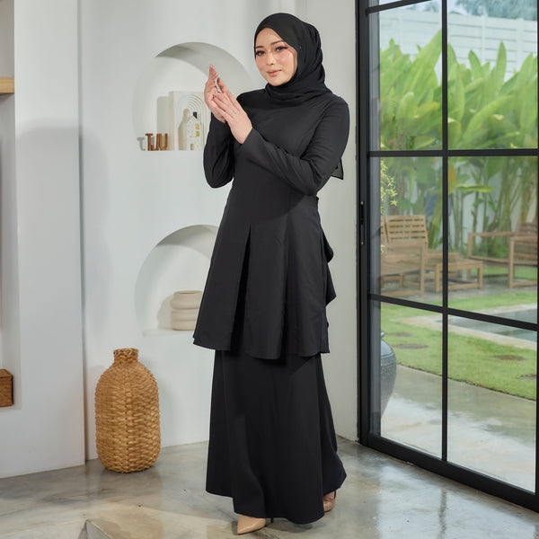 Lunar Mermaid Kurung Set - Black