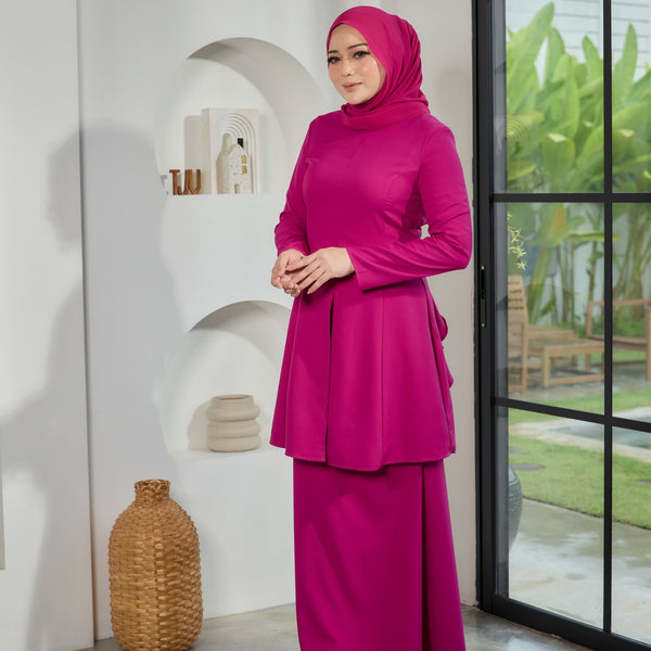 Lunar Mermaid Kurung Set - Fuchsia