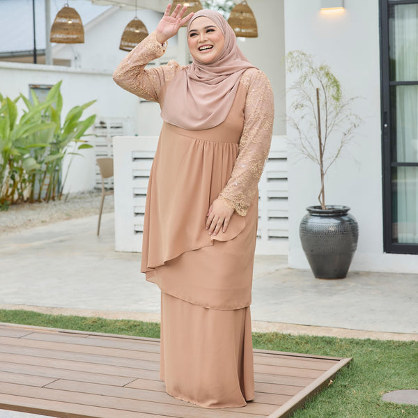 Dily Lace Mermaid Kurung Set - Tan