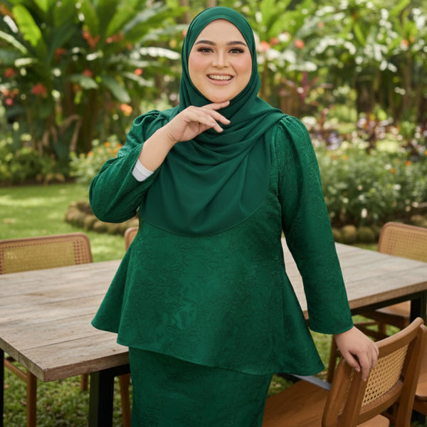 Jaswin Tapered Kurung Set - Green