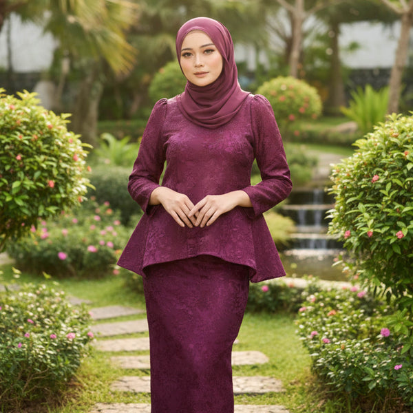 Jaswin Tapered Kurung Set - Plum