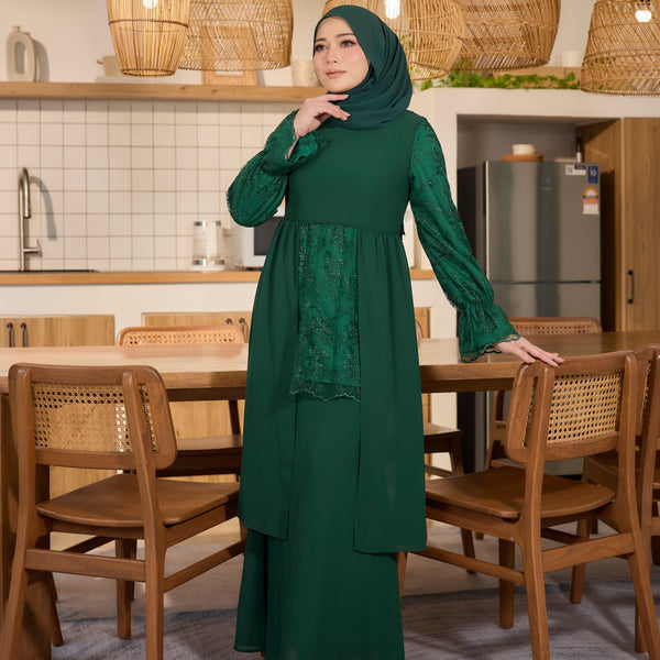 Sapna Lace Mermaid Kurung Set - Emerald Green