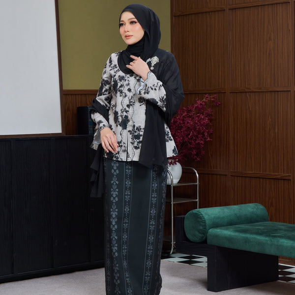 Daleya Tapered Kurung Set - Brown/Black Floral