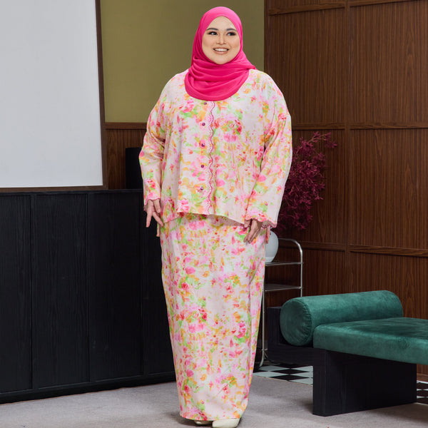 Hafya Tapered Kurung Set - Salmon Pink Flower