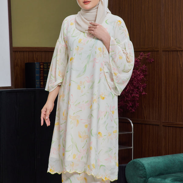 Nikita Kurung Tapered Set - Off White Yellow Floral