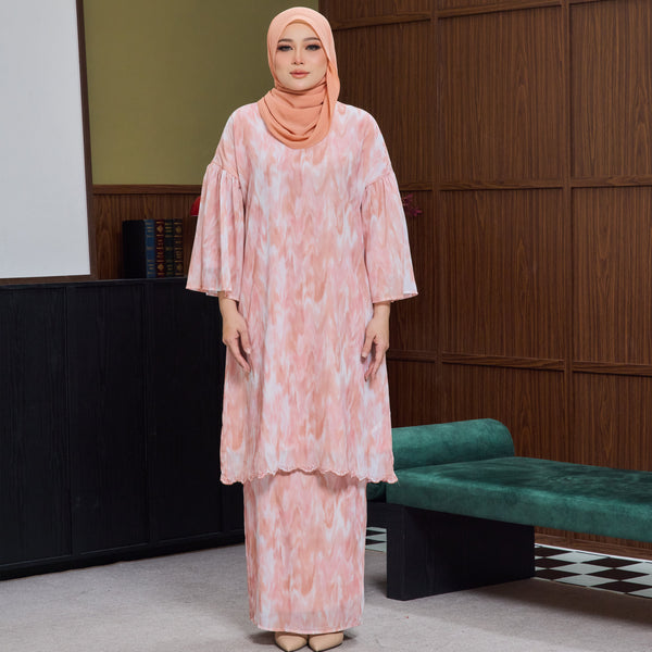 Nikita Kurung Tapered Set - Beige Blush Abstract