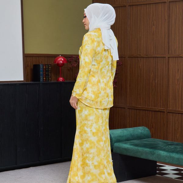 Rawda Kebaya Kurung Set - Yellow Flower