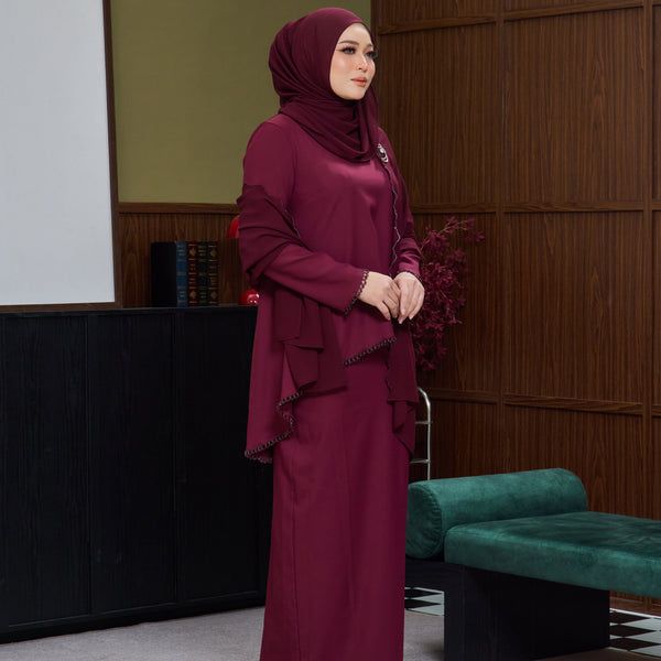 Mahika Kurung Tapered Set - Red Plum