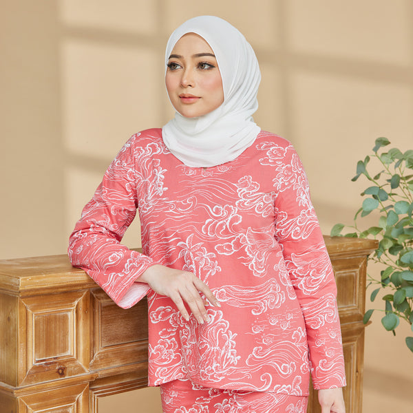 Amani Batik Kurung Kedah Set - Magenta