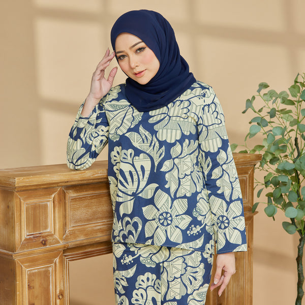 Amani Batik Kurung Kedah Set - Teal Cream Floral