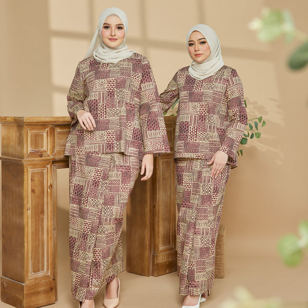 Amani Batik Kurung Kedah Set - Maroon