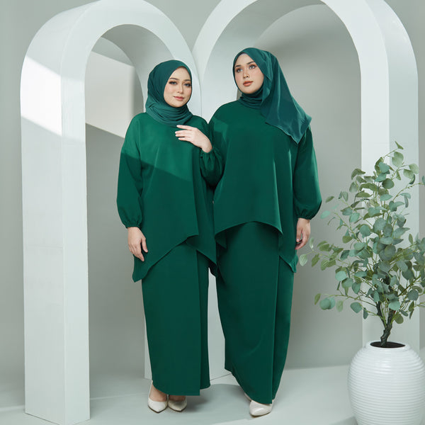 Lamya Kurung Set