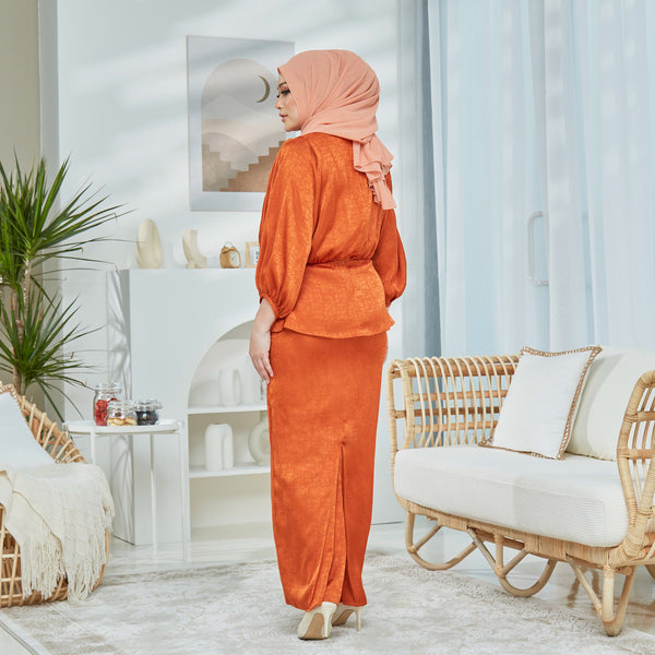 Dinar Jacquard Kurung Set
